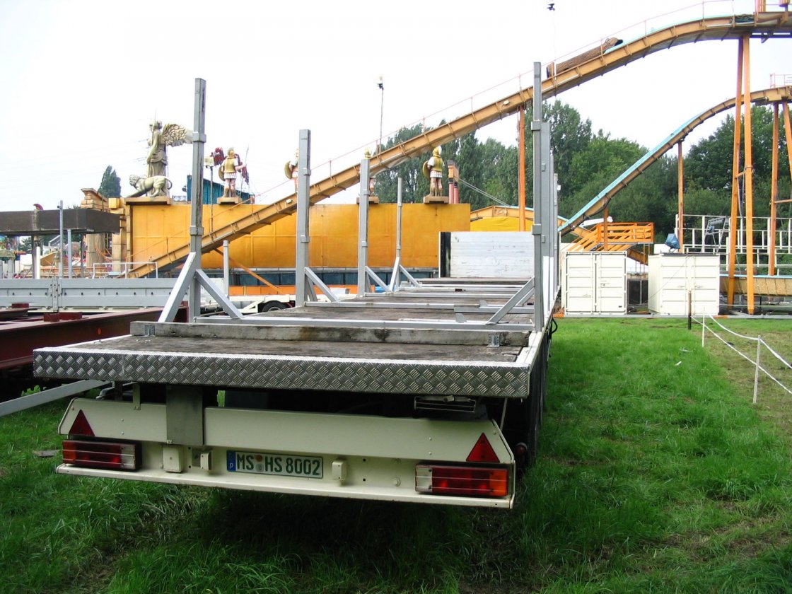 upic102057