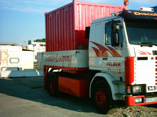 upic104048