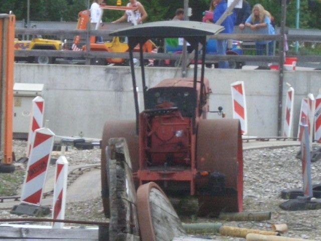 upic106125