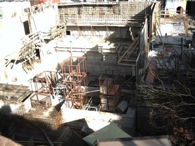 upic126983