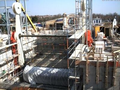 upic130896