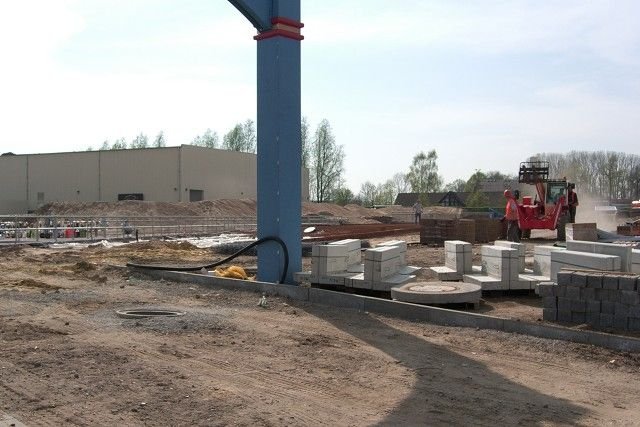 upic135710