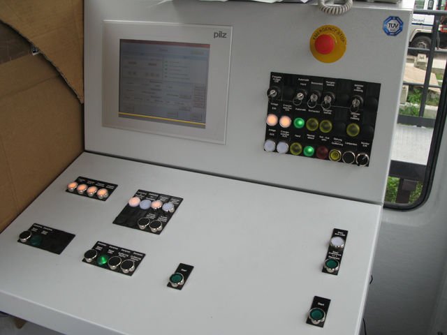 upic141472