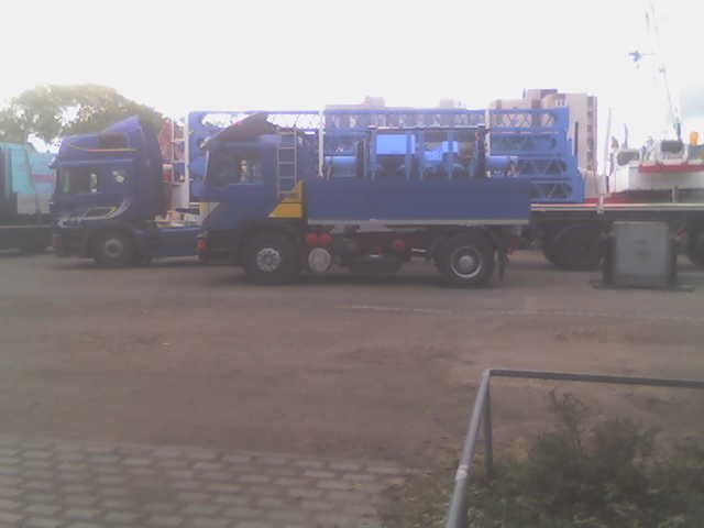 upic141645