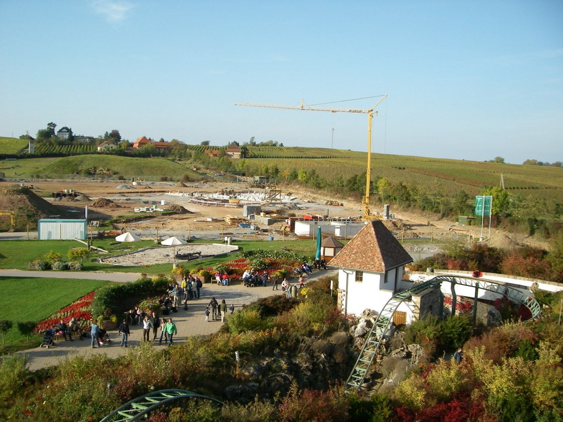 upic185064