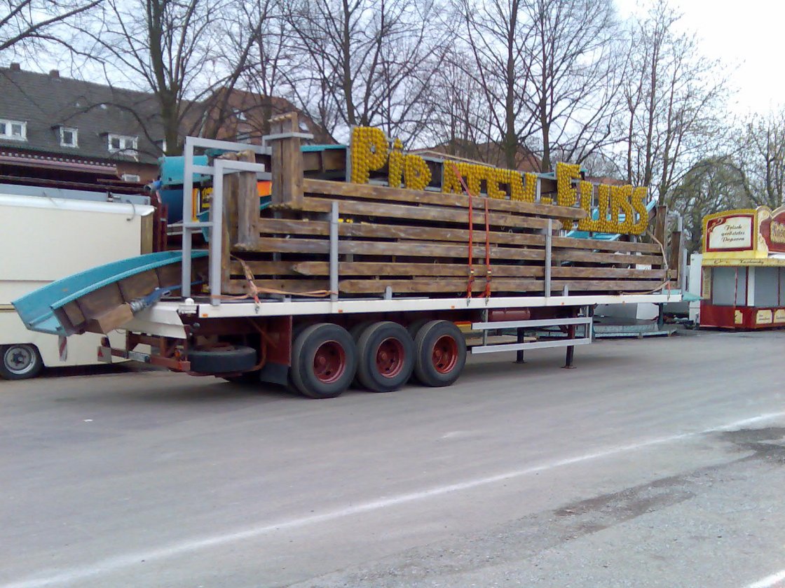 upic225725