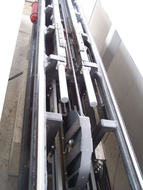 upic227757