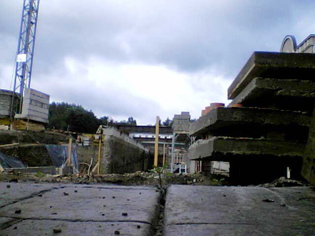 upic27520