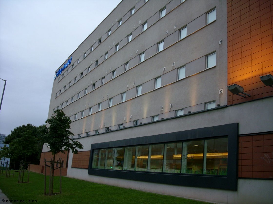 upic289753