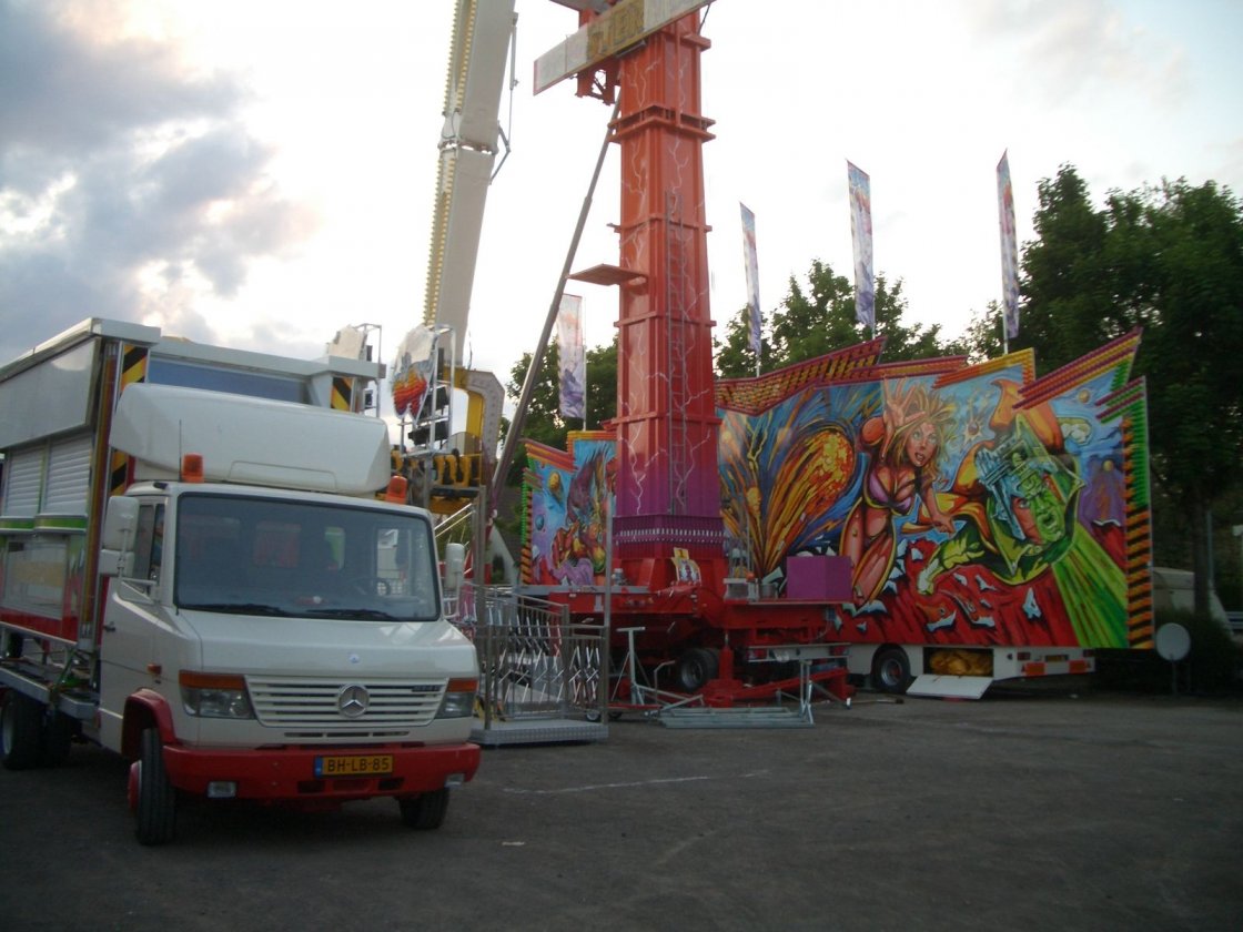 upic300204