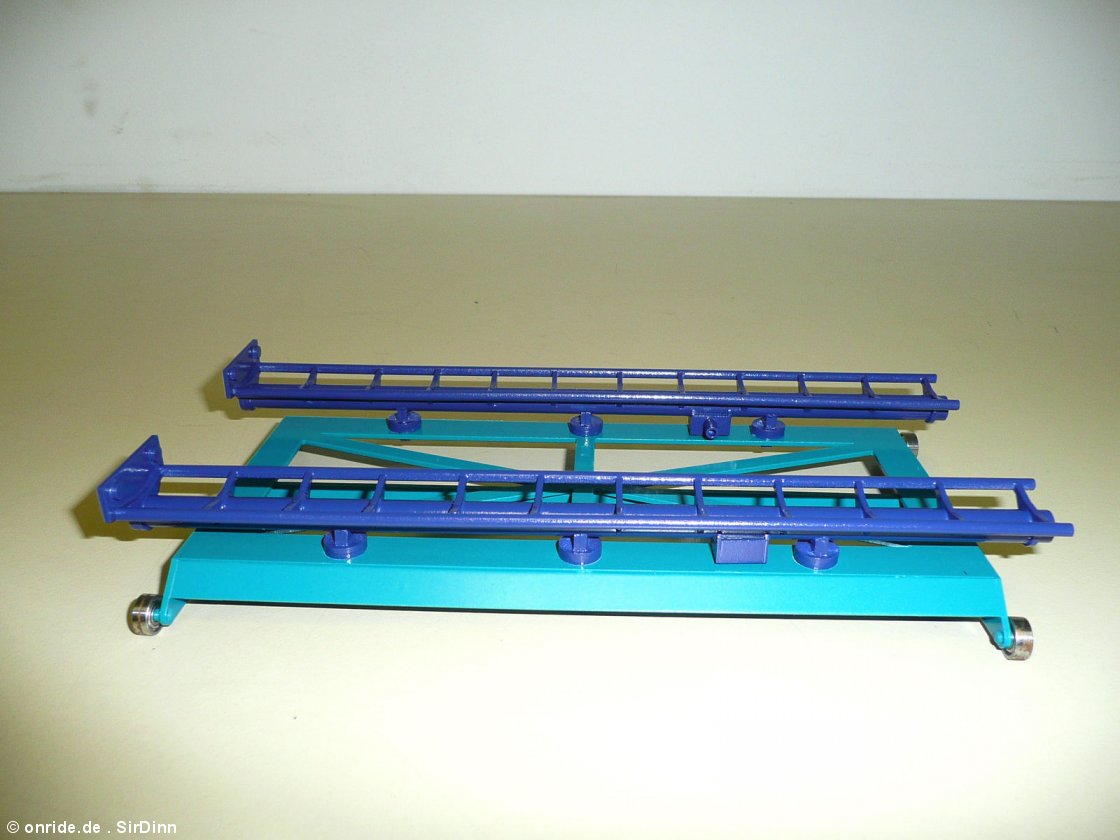 upic300228