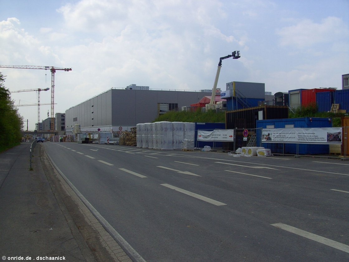 upic300411