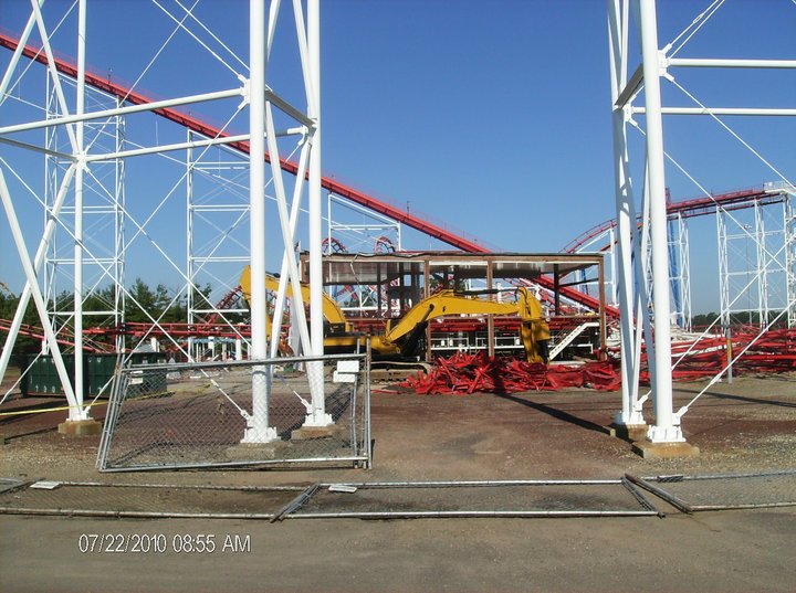 upic371005