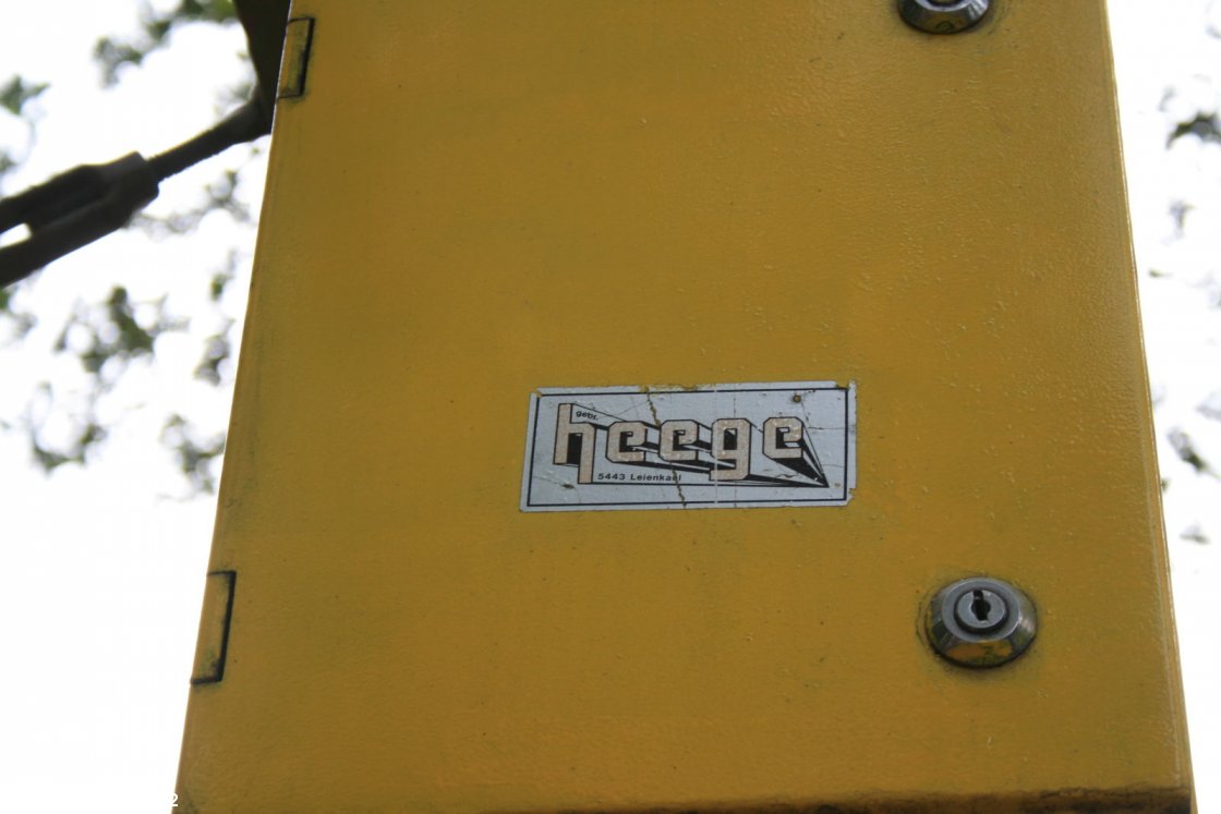 upic377476