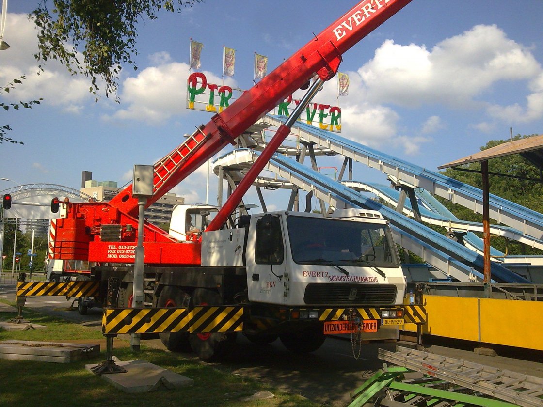 upic381814