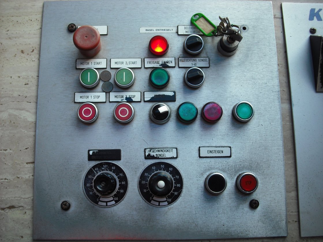 upic453040