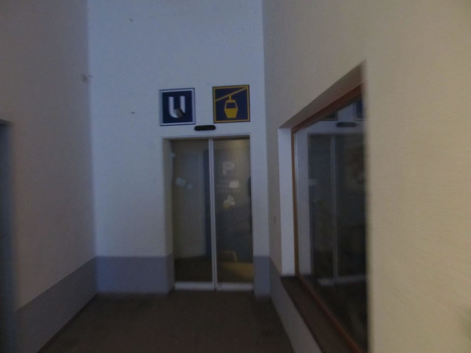 upic558980