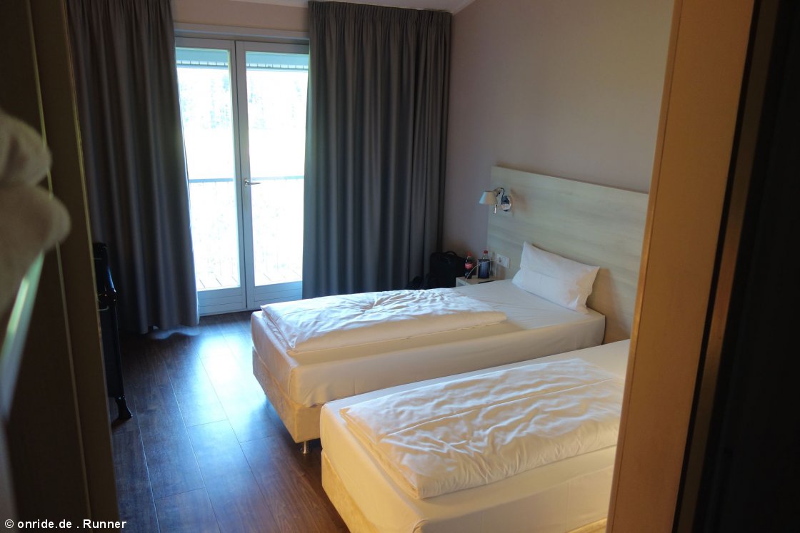 upic580852