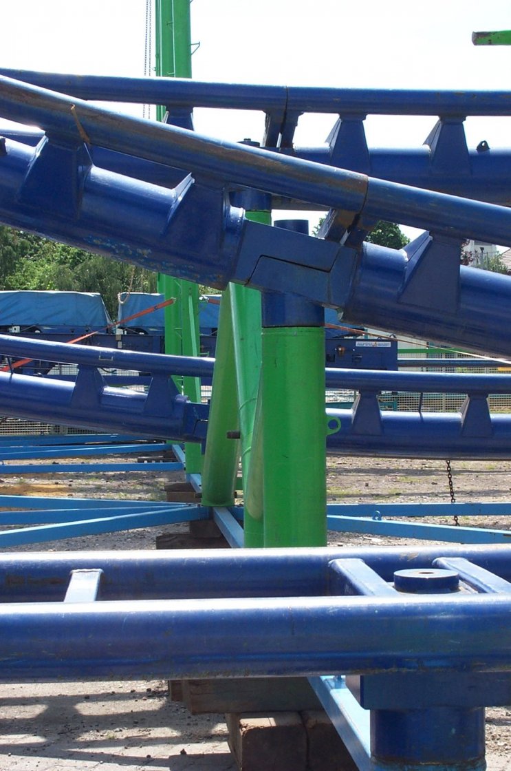 upic74601