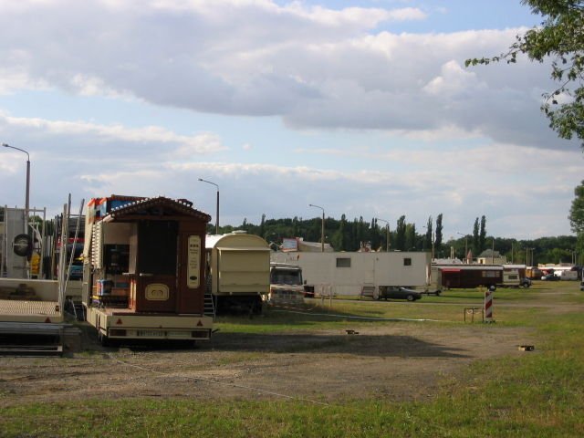 upic98548